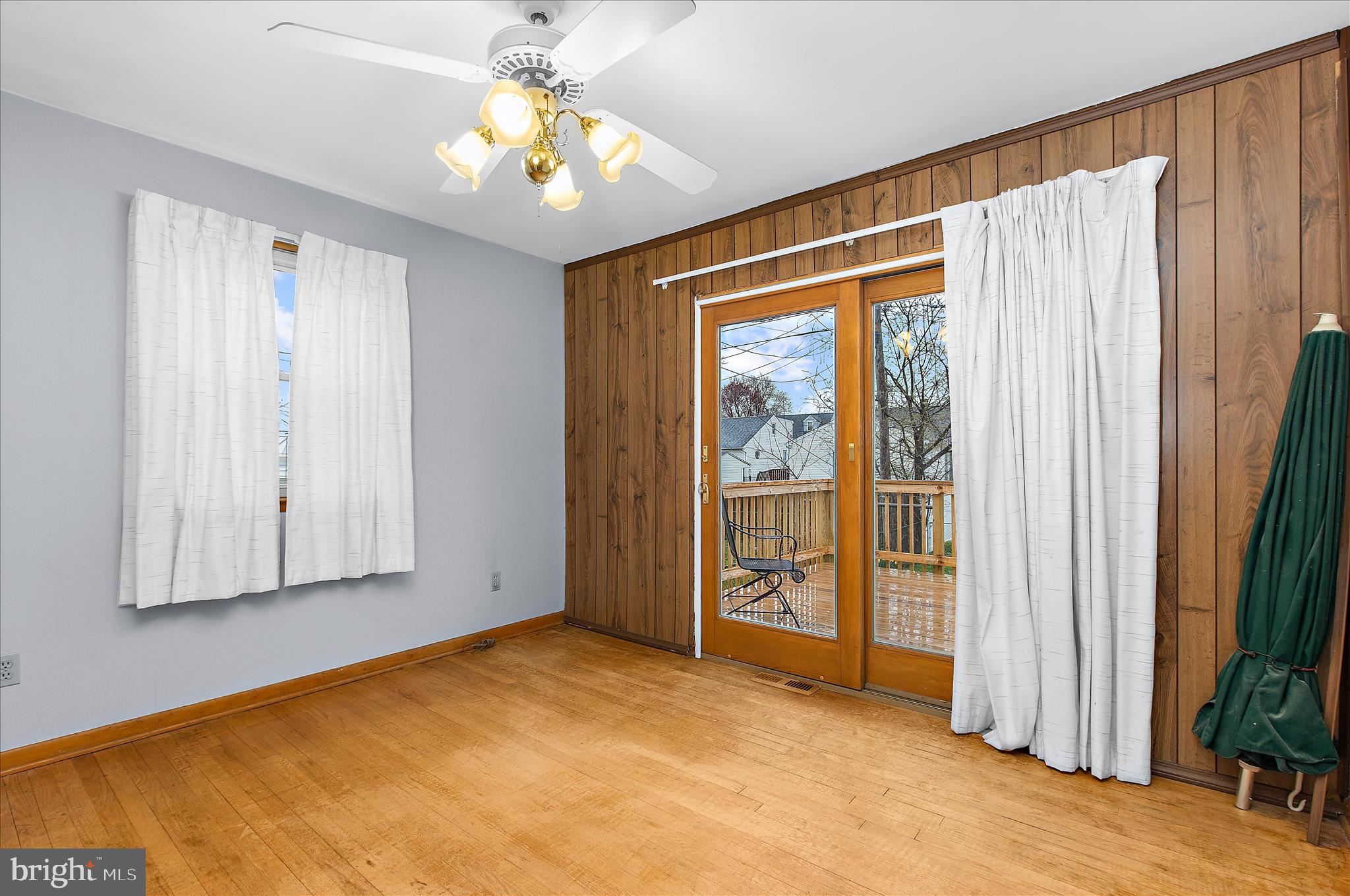 ARUNDEL GARDENS - Residential