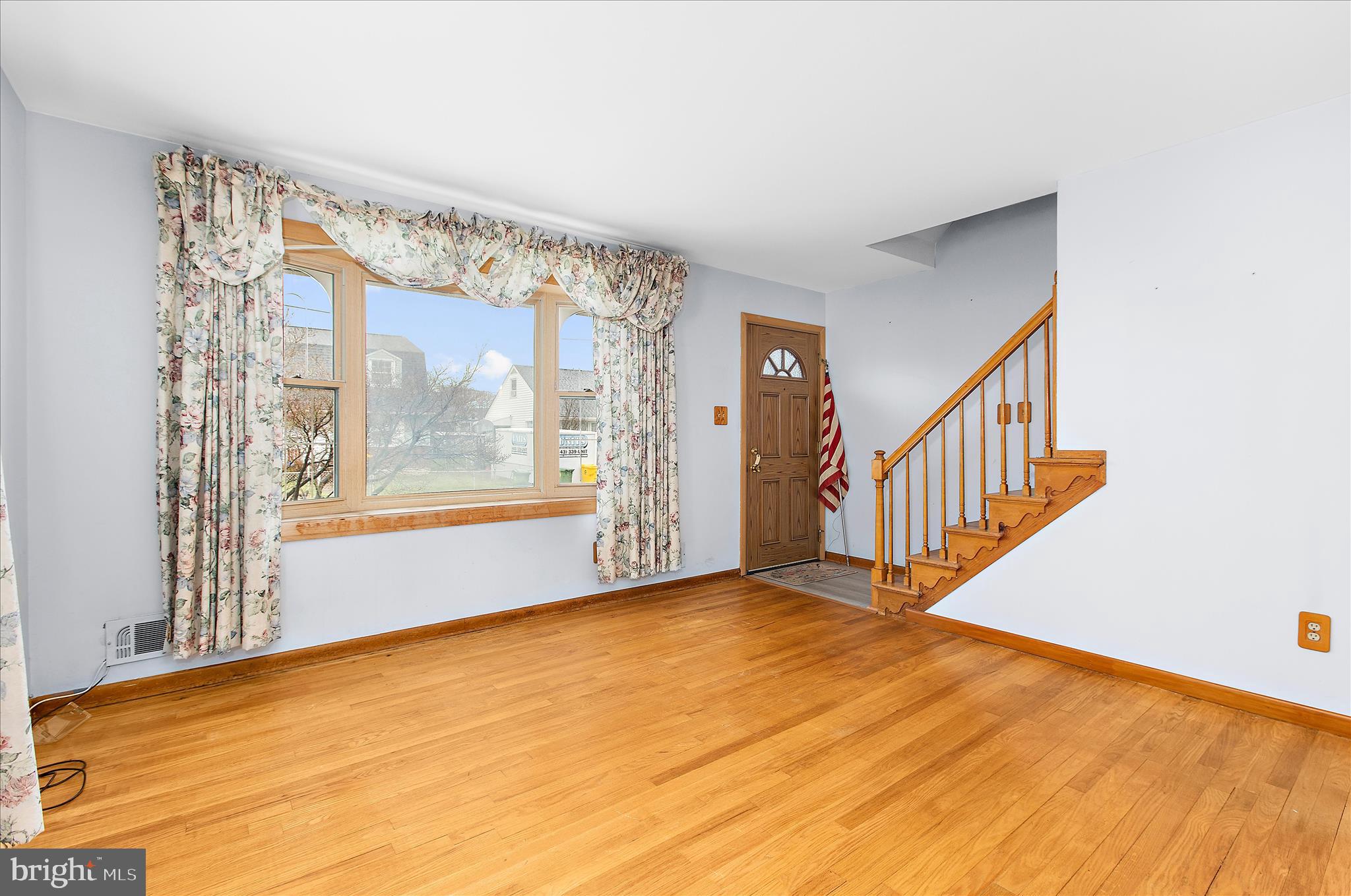 ARUNDEL GARDENS - Residential