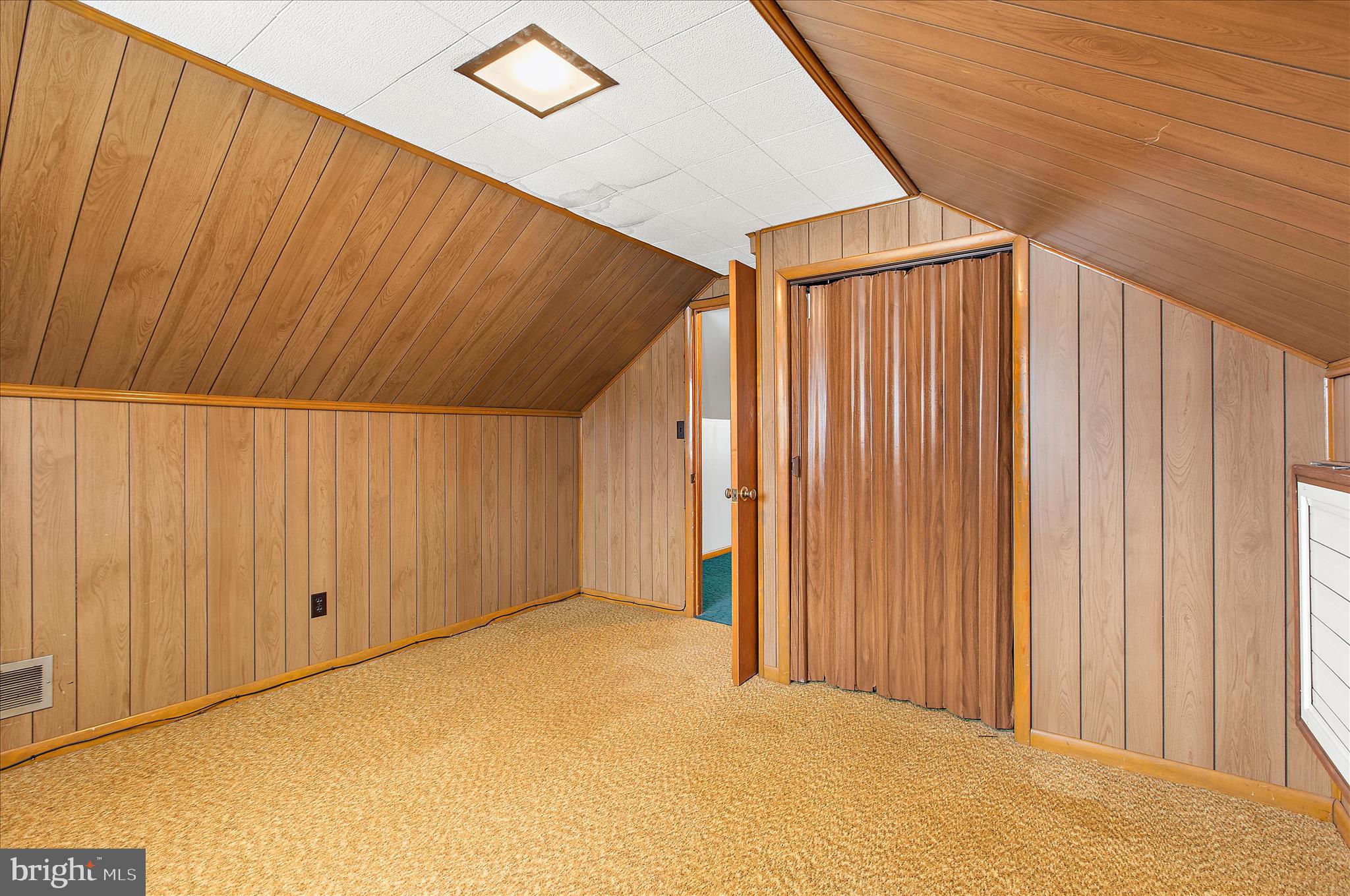 ARUNDEL GARDENS - Residential