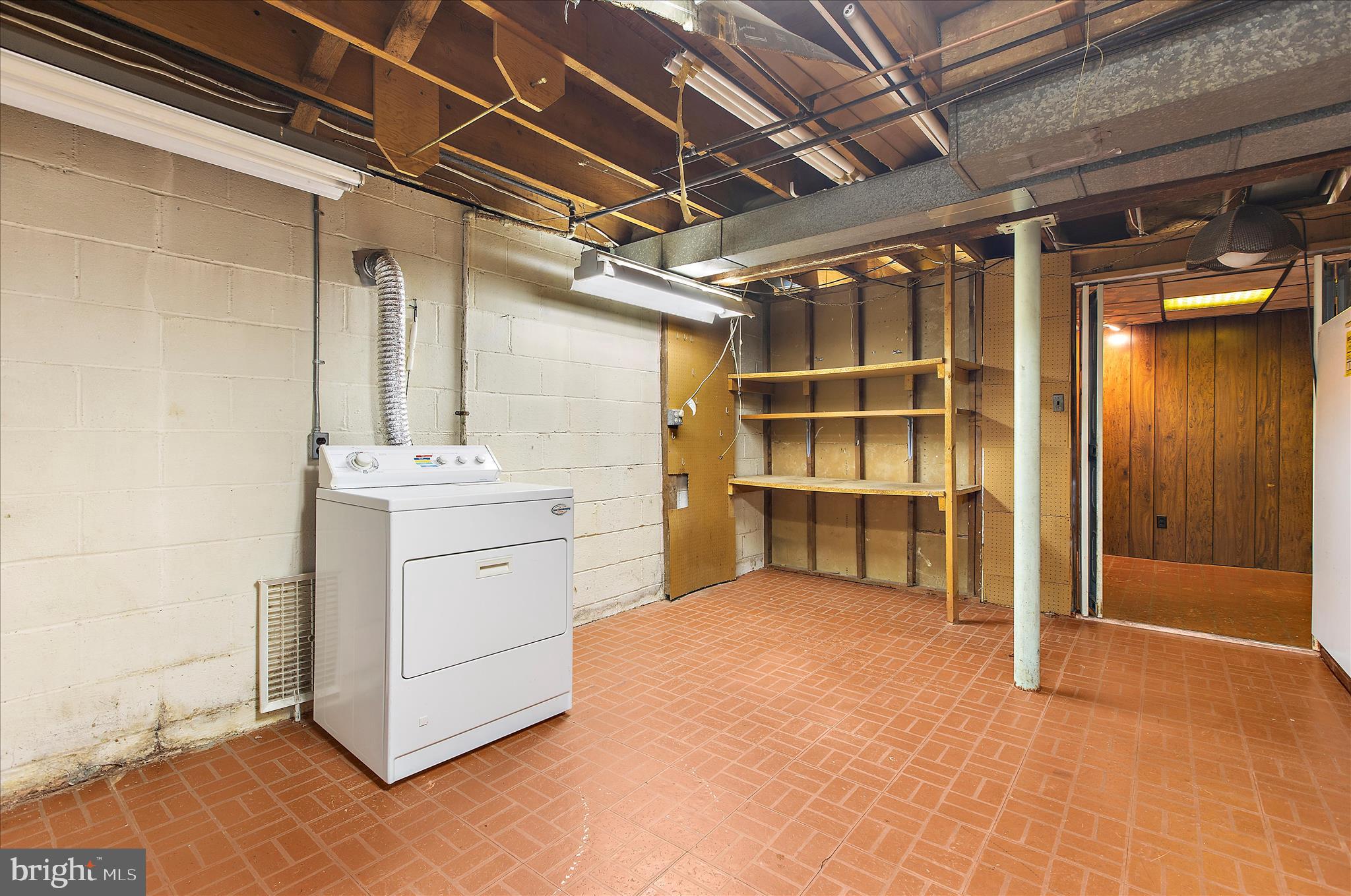 ARUNDEL GARDENS - Residential