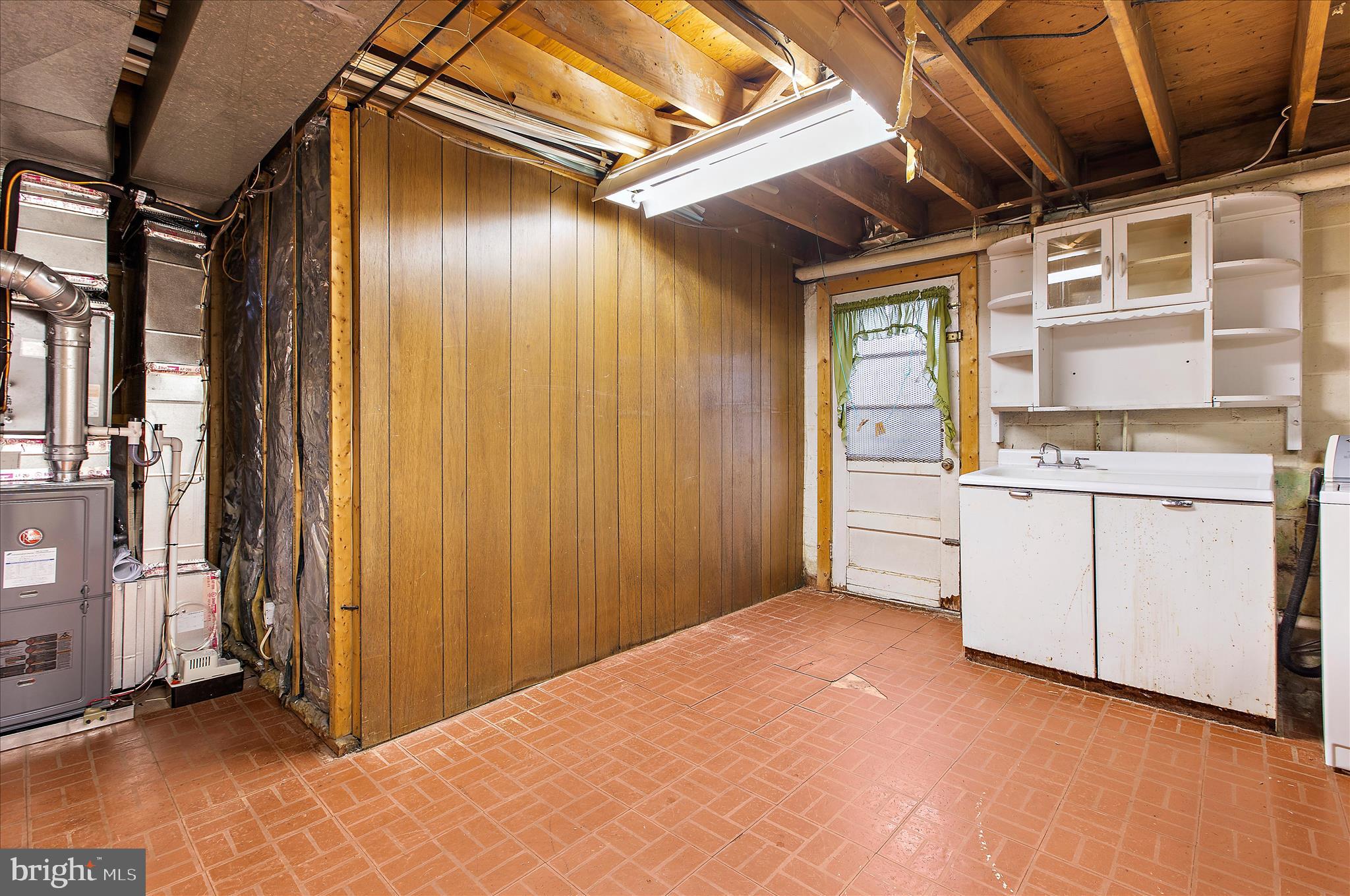 ARUNDEL GARDENS - Residential