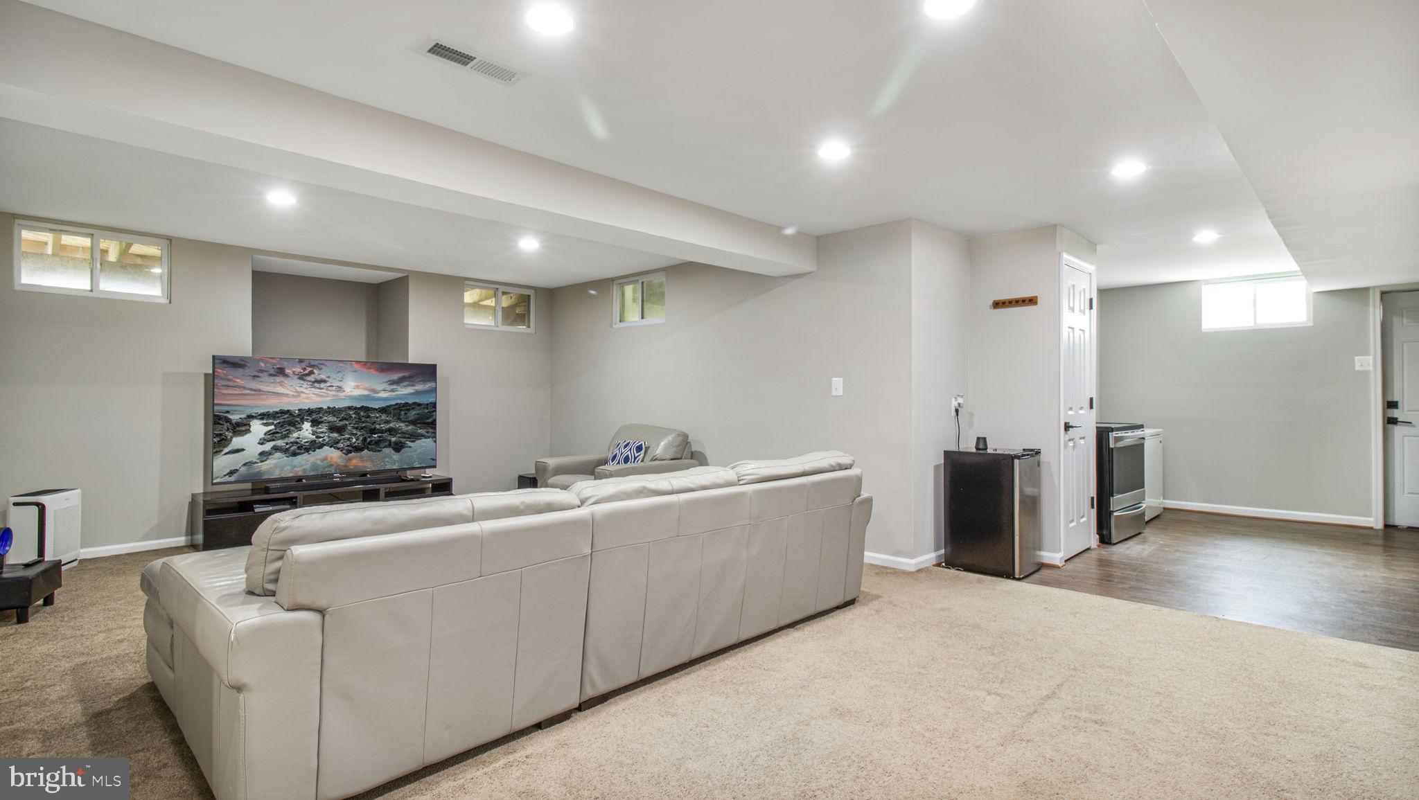 WOODMONT ESTATES - Residential