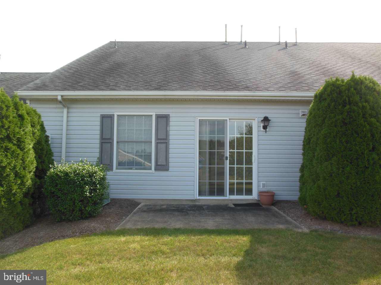 LONGSTOWN VILLAGE - Residential