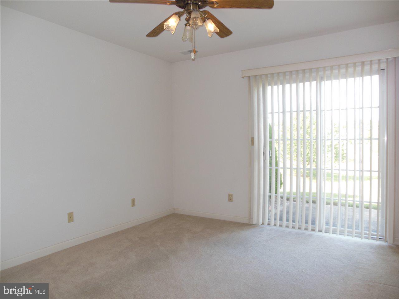 LONGSTOWN VILLAGE - Residential