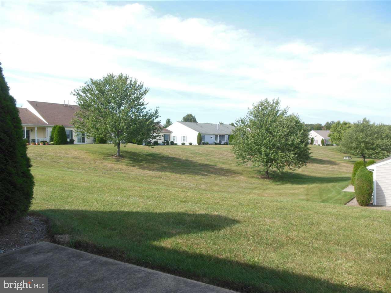 LONGSTOWN VILLAGE - Residential
