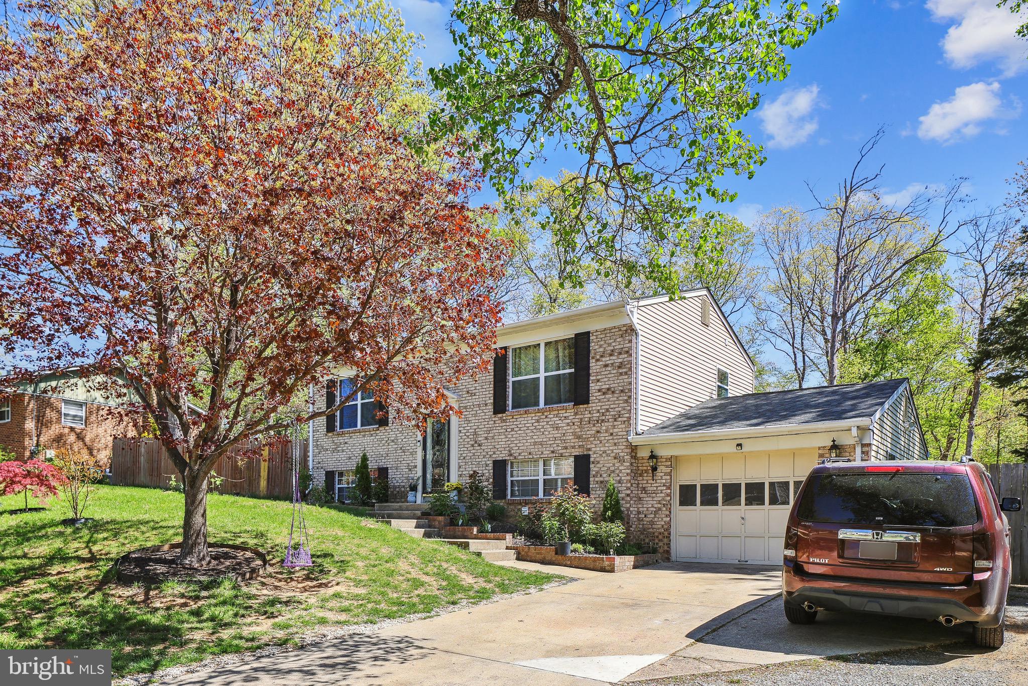 WOW!WOW! !! 4 BEDROOMS, 2.0 FULL BATHROOMS. BATHS FULL OPEN KITCHEN LIVING ROOM , STAINLESS STEEL APPLIANCES. SPACIOUS LIVING & DINING ROOM. FULLY FINISHED BASEMENT CARPETED BASEMENT W/1 EXTRA ROOMS, FULL BATH. FIREPLACE . FINISHED FENCED BACKYARD LEADING TO A SERENE WOODED AREA. NEAR PARKS. WITHIN MINUTES TO NATIONAL HARBOR ,BUSY TANGER OUTLETS MALL. AND THE WATERFRONT VIBRANT CAROUSEL , PLUS A FERRY TERMINAL AND MARINA SPORTING. BARS RESTAURANTS . R REAGAN AIRP0RT.,AND MUCH MORE..