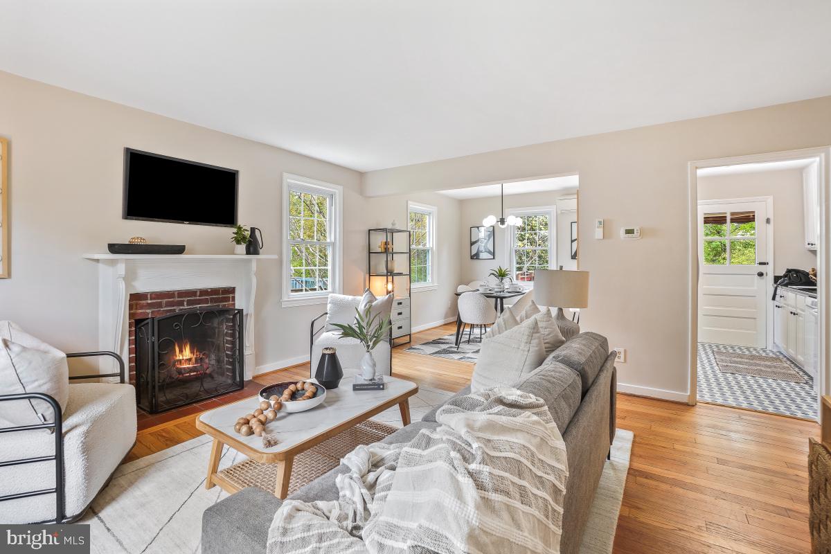 CLAREMONT - Residential