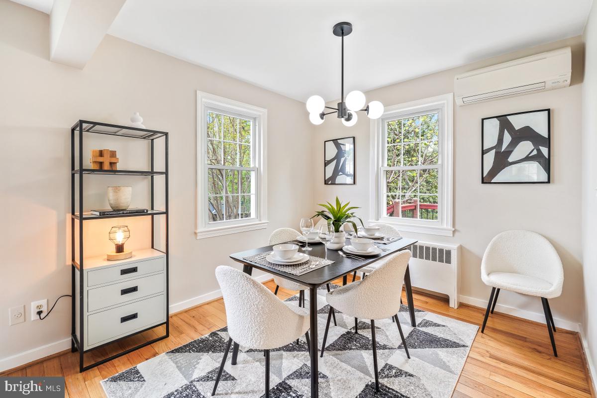 CLAREMONT - Residential