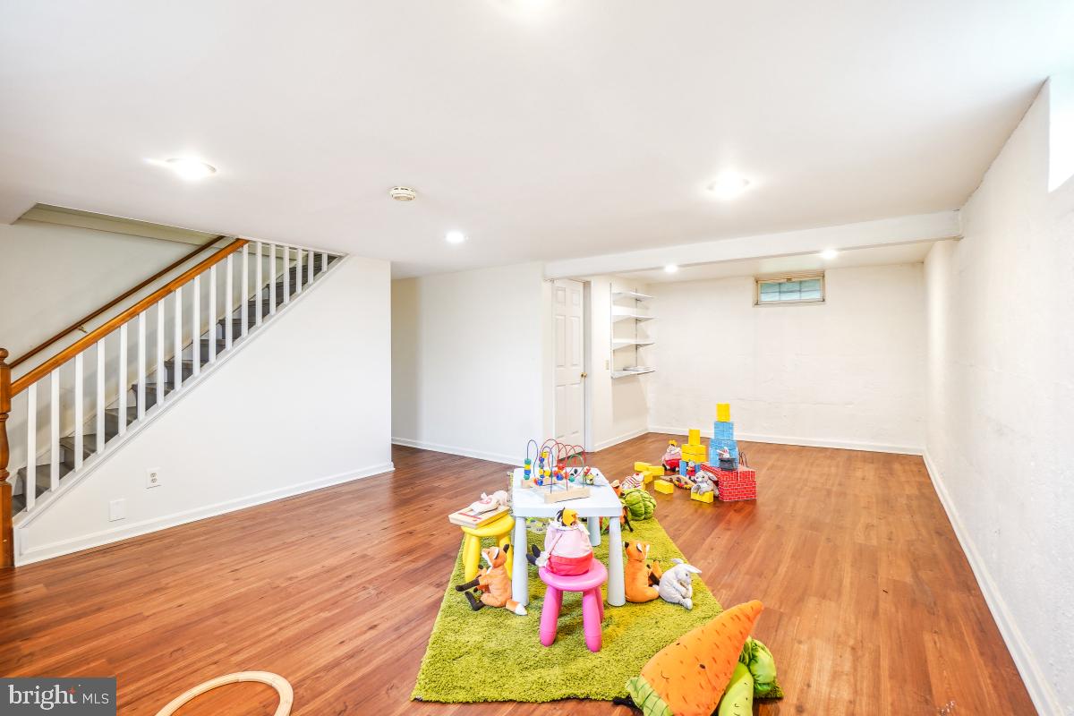 CLAREMONT - Residential