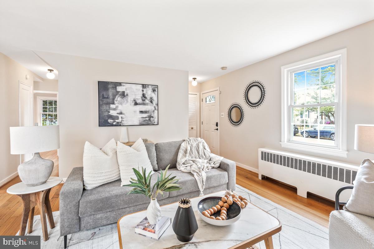 CLAREMONT - Residential