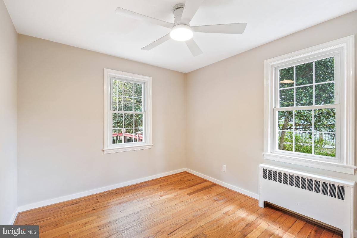 CLAREMONT - Residential