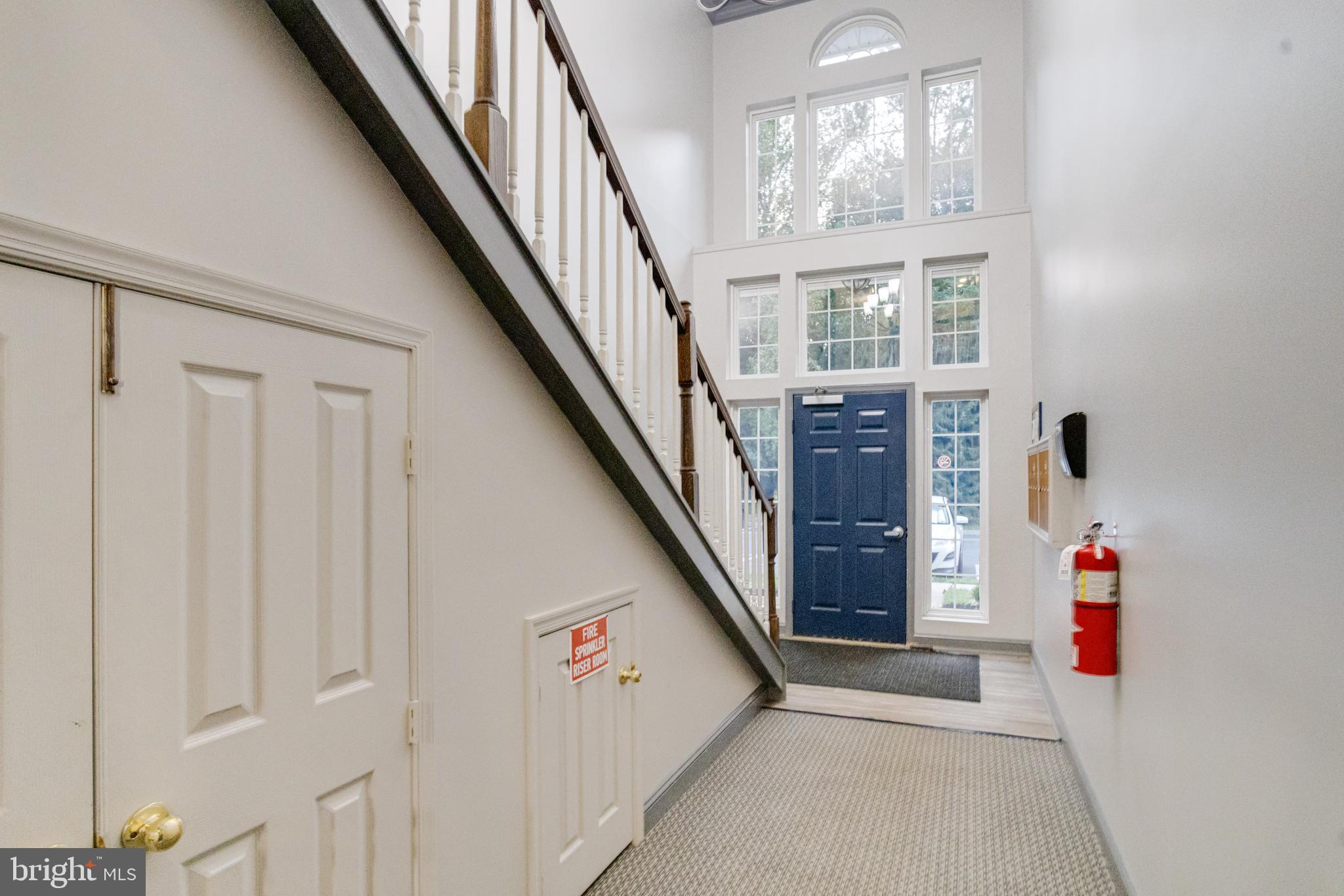 311 LAUREL WOODS DRIVE B 18