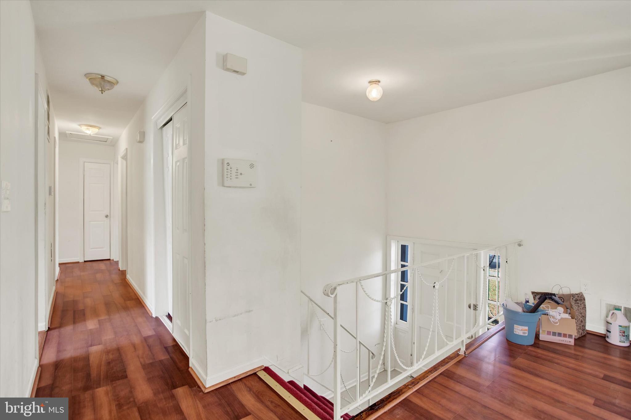 8401 THORNBERRY DRIVE