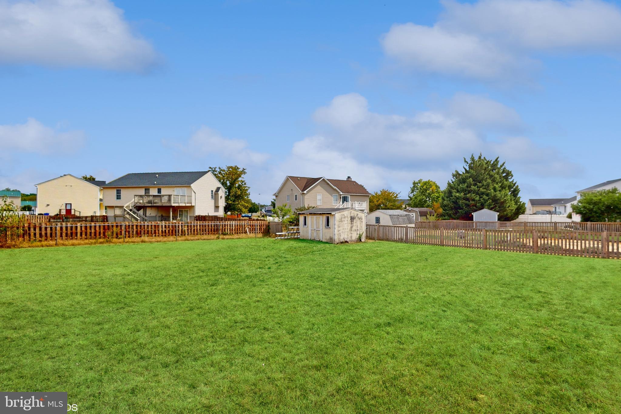 WOODLAND PARK - Residential