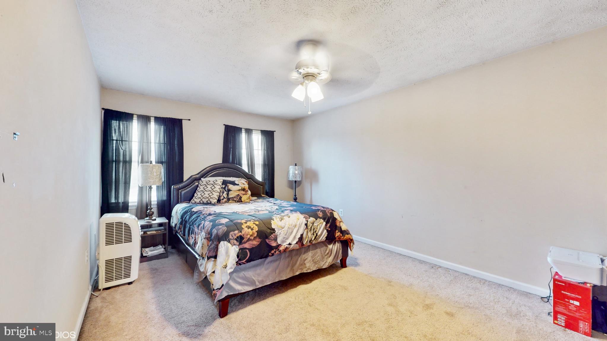 WOODLAND PARK - Residential