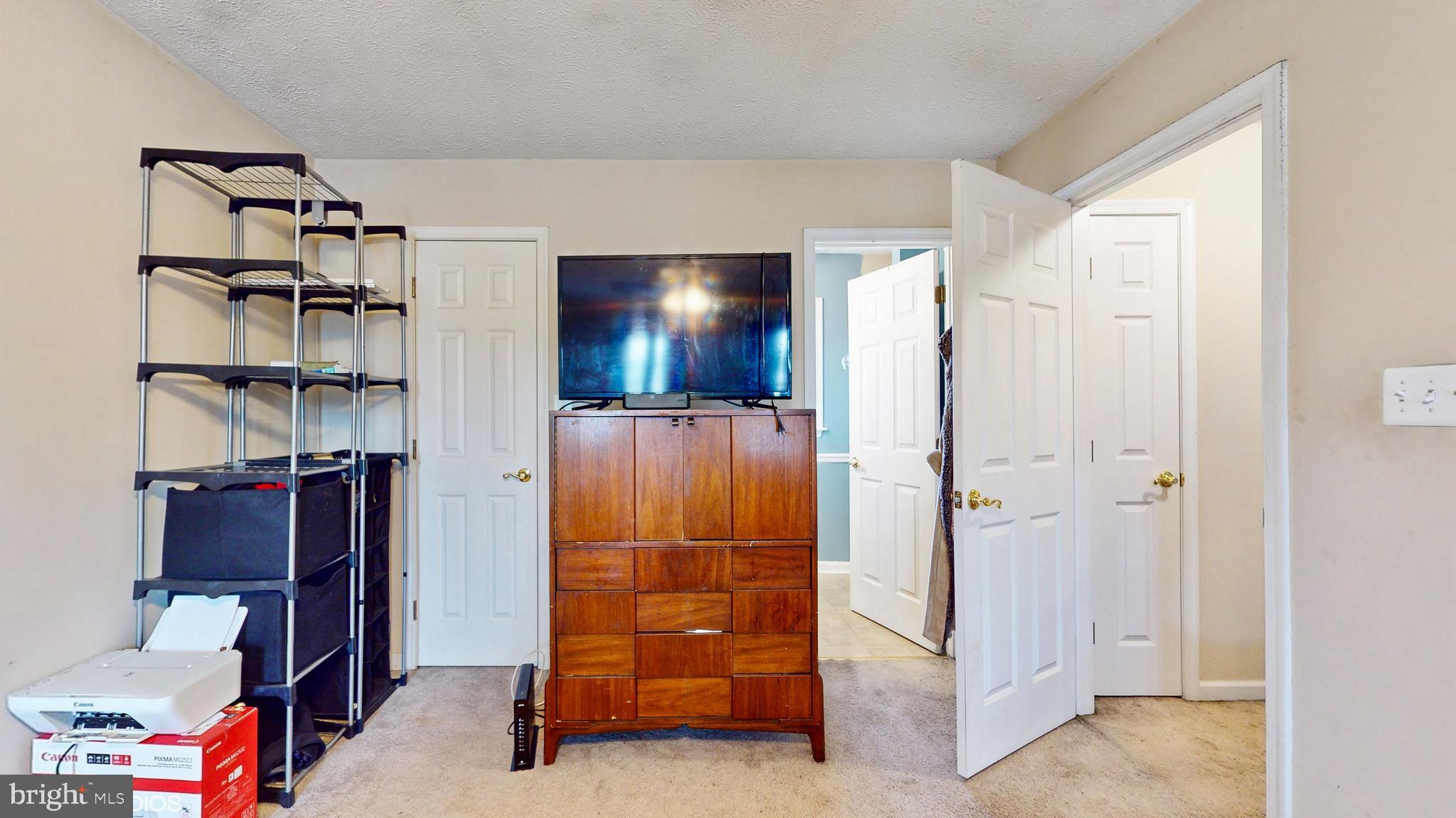 WOODLAND PARK - Residential