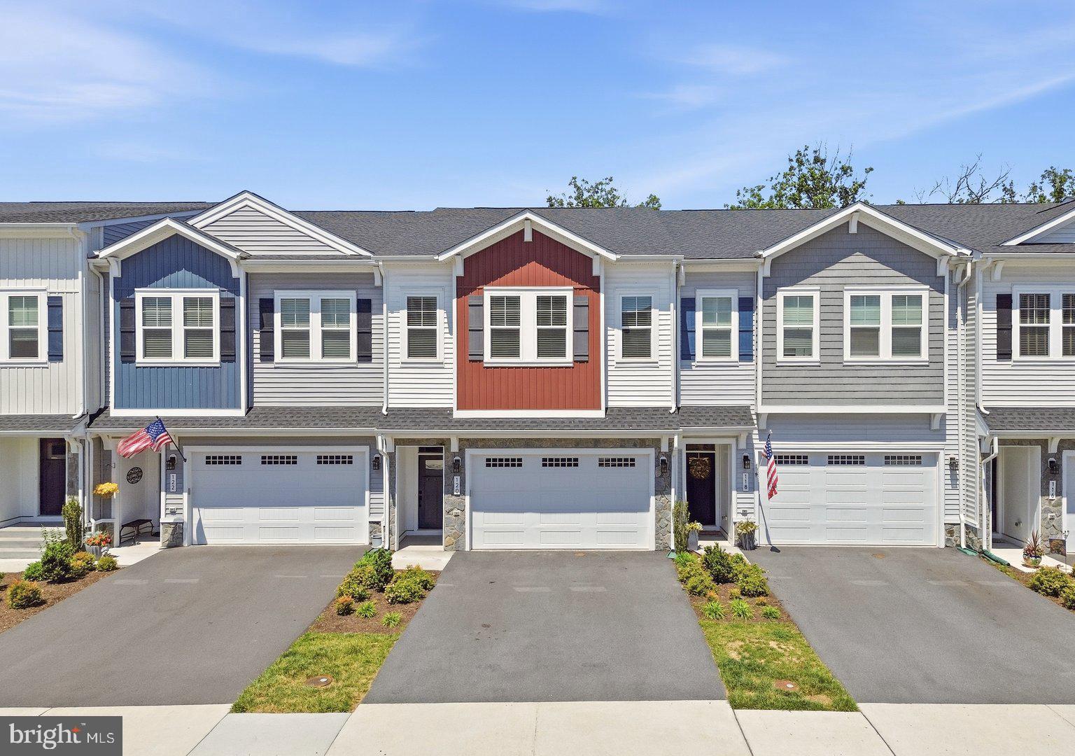 120 CHOKE CHERRY COURT