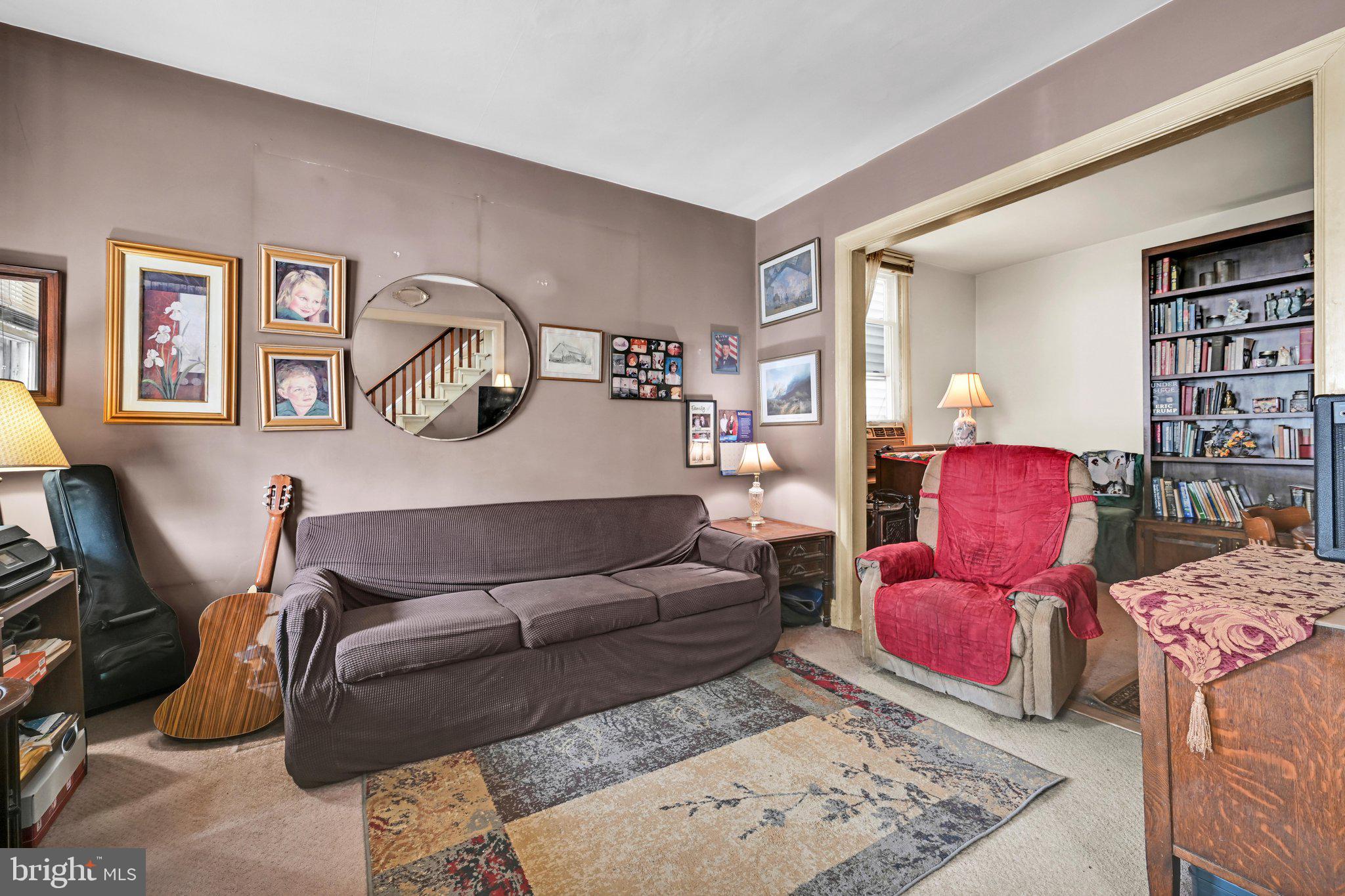 251 S 8TH STREET