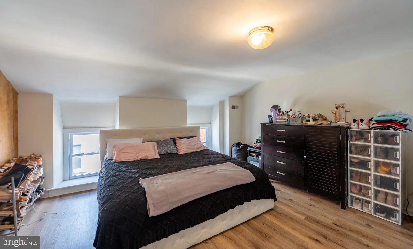 Philadelphia, Pennsylvania 19127, United States, 2 Bedrooms Bedrooms, ,1 BathroomBathrooms,Residential,Active,162112