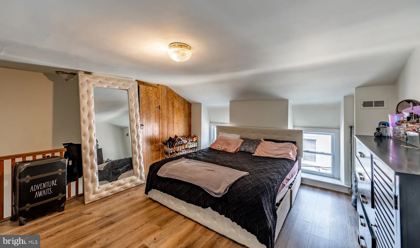 Philadelphia, Pennsylvania 19127, United States, 2 Bedrooms Bedrooms, ,1 BathroomBathrooms,Residential,Active,162112