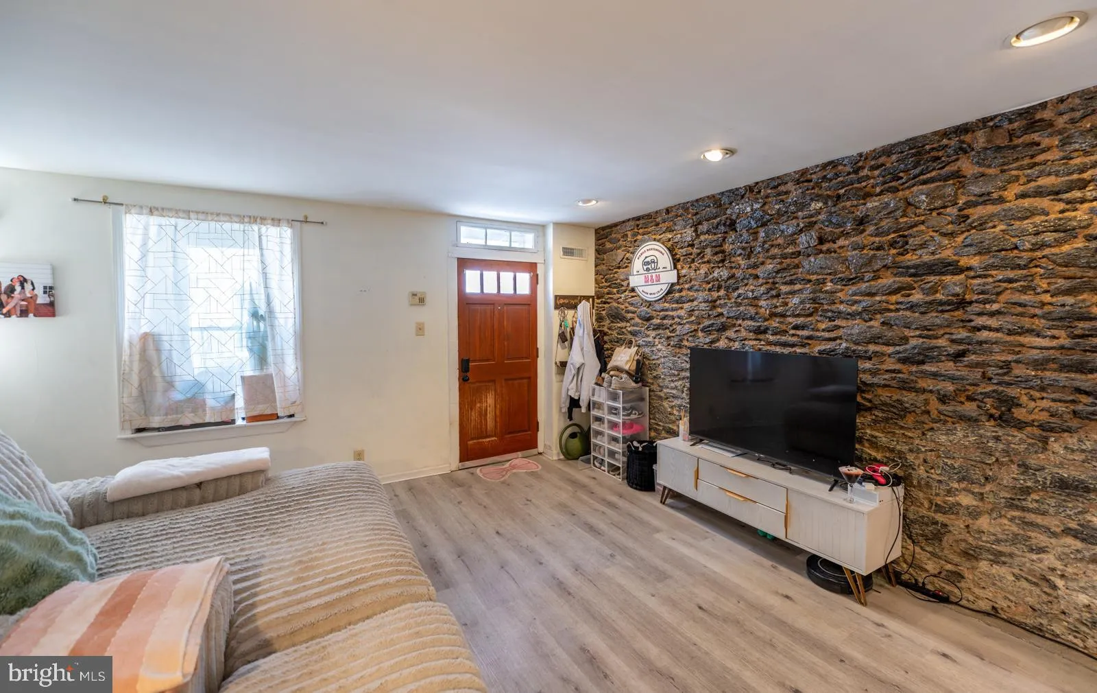 Philadelphia, Pennsylvania 19127, United States, 2 Bedrooms Bedrooms, ,1 BathroomBathrooms,Residential,Active,162112