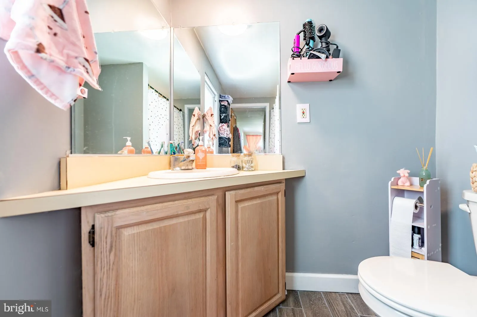 Philadelphia, Pennsylvania 19127, United States, 2 Bedrooms Bedrooms, ,1 BathroomBathrooms,Residential,Active,162112