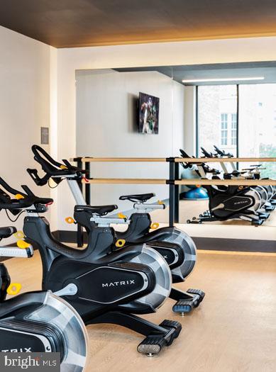 WASHINGTON SQ - Residential Lease