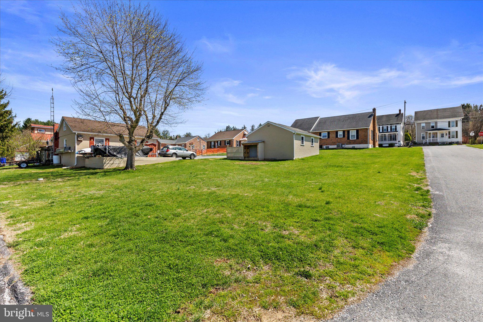 SPRING GROVE - Residential