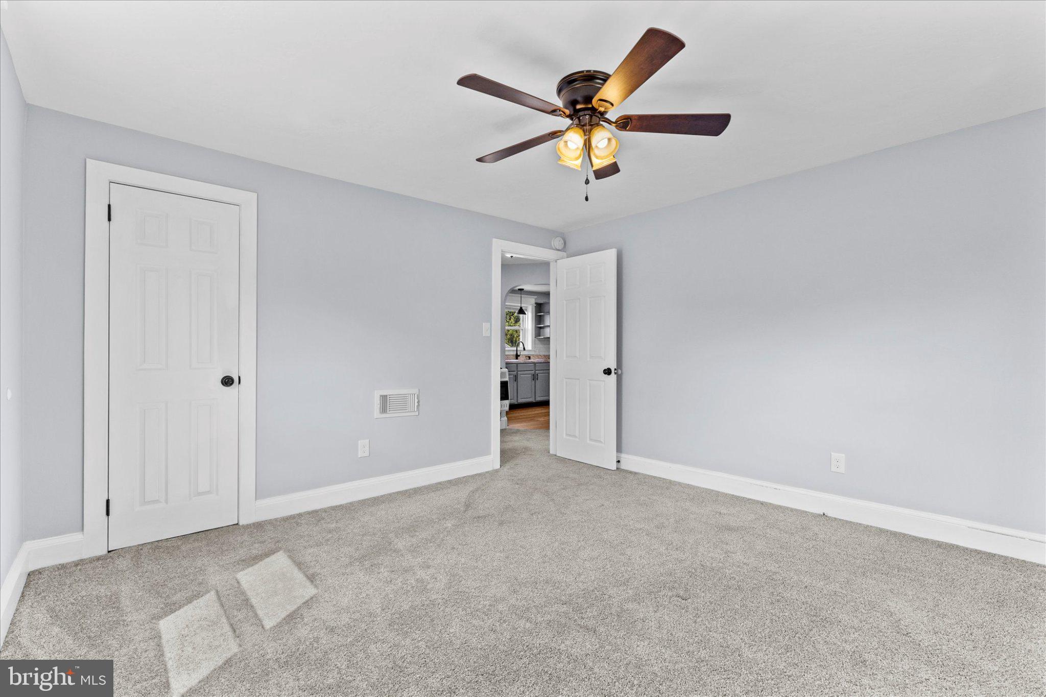 SPRING GROVE - Residential