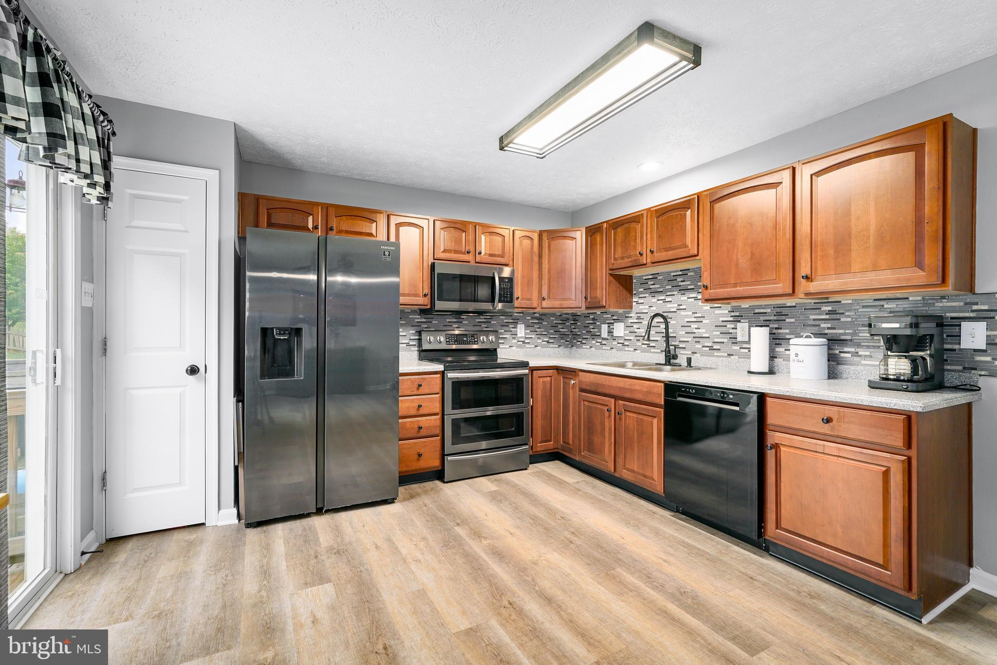 MAPLE HEIGHTS - Residential