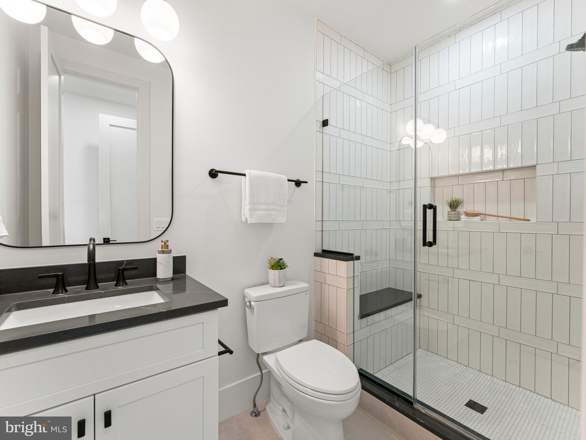 VIENNA WOODS - Residential