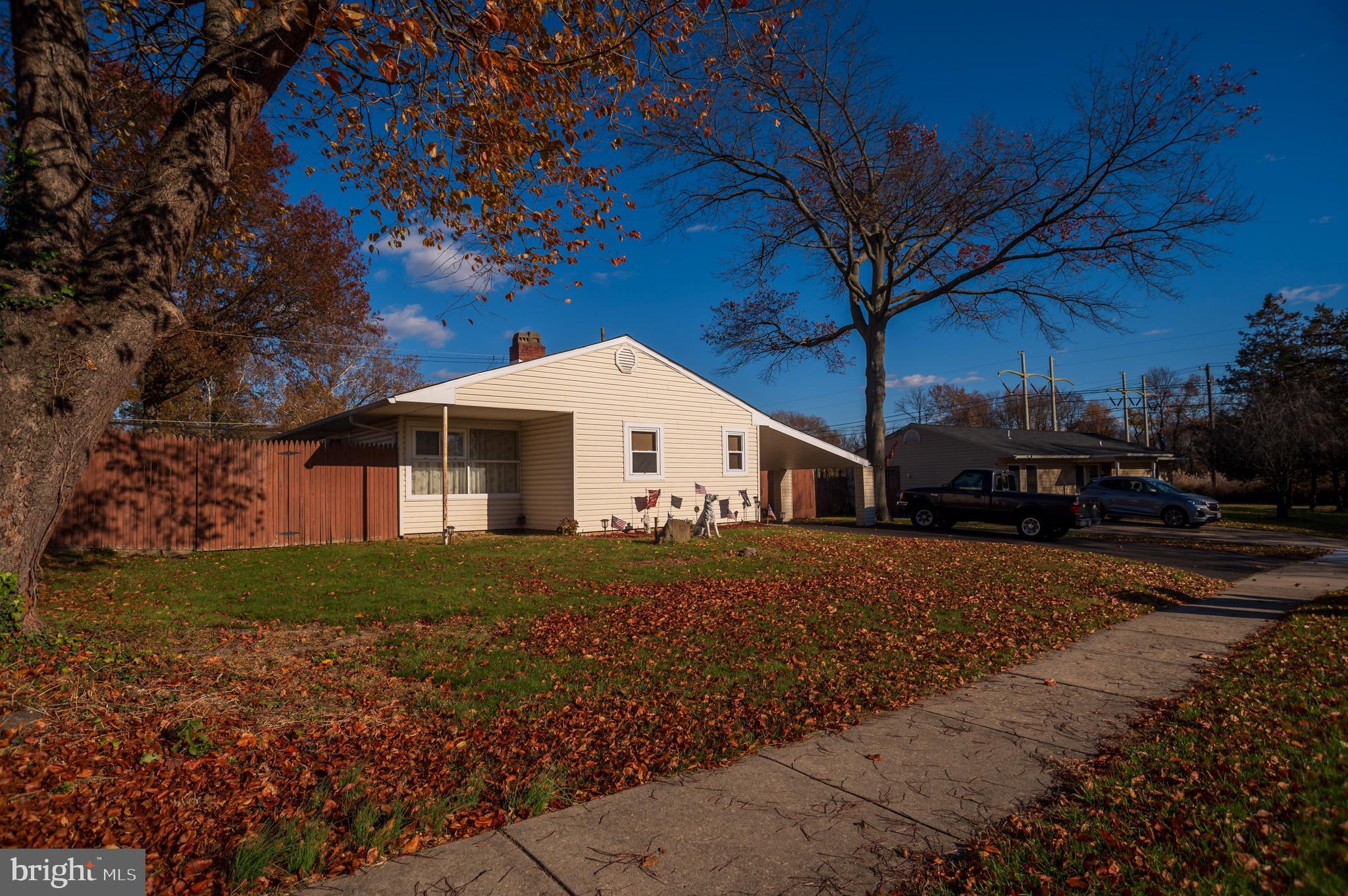 VIOLET WOOD - Residential