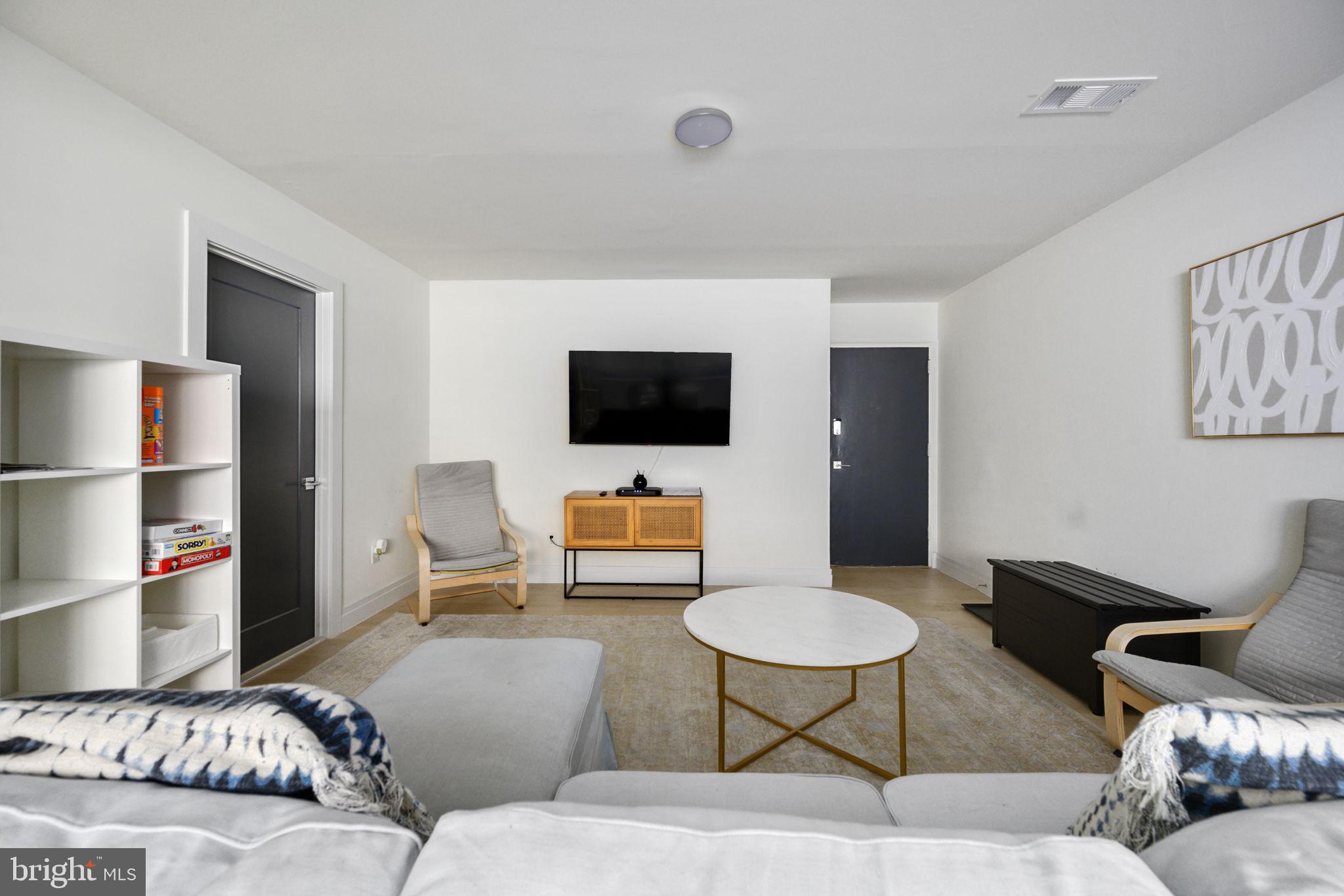 TAYLOR RUN - Residential Lease