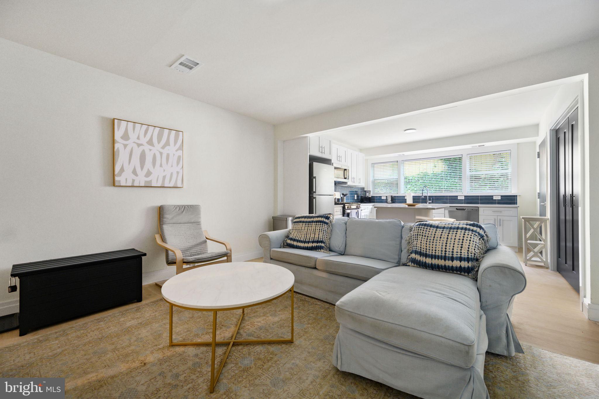 TAYLOR RUN - Residential Lease