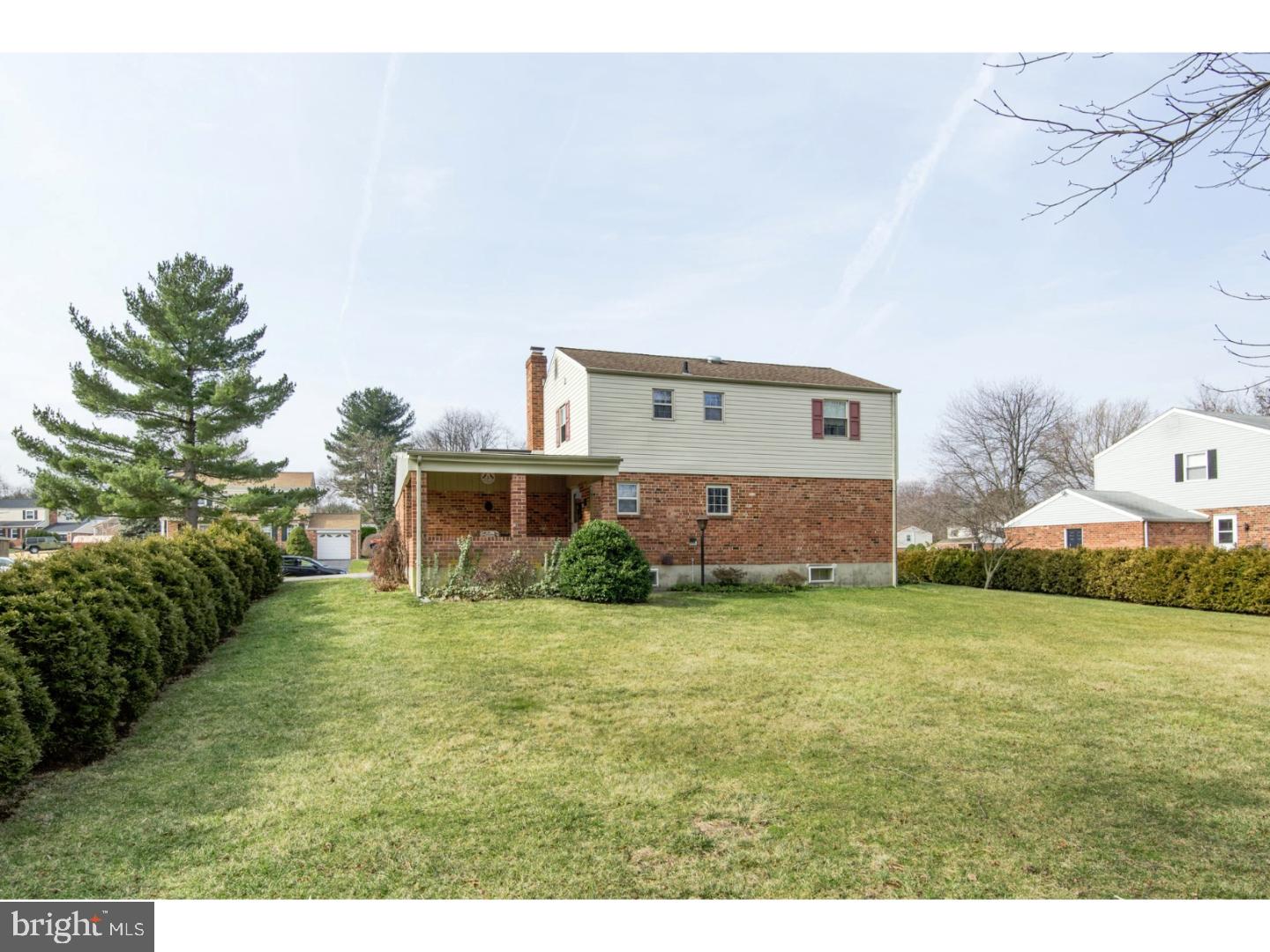 CRESTWYCK - Residential