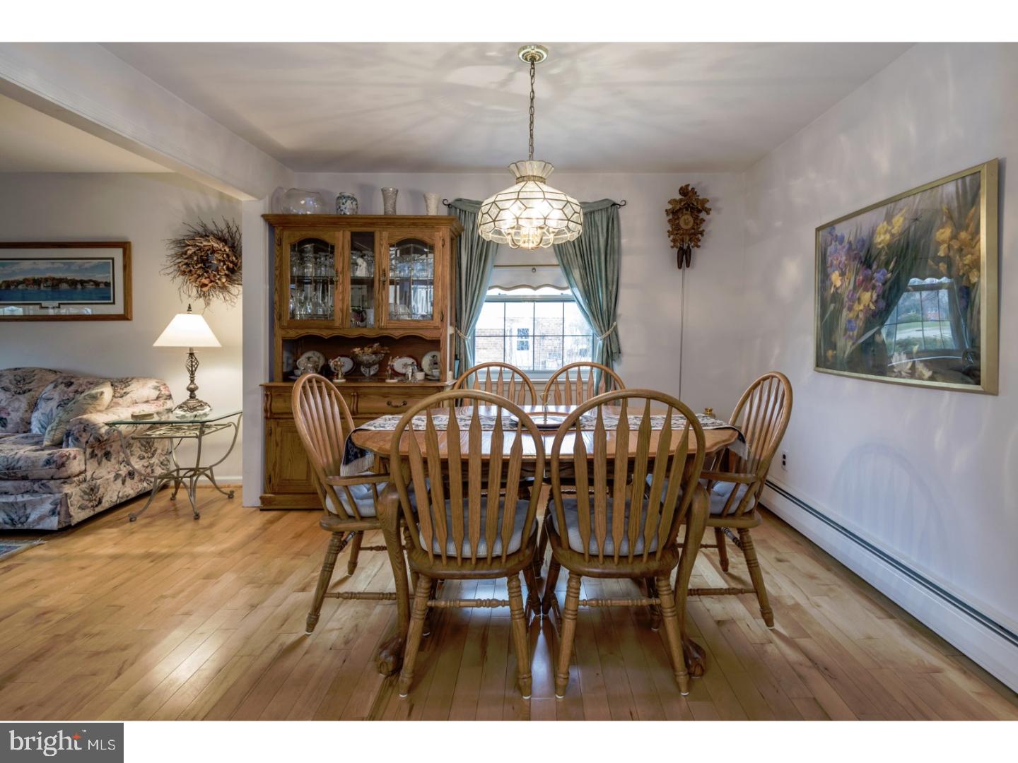 CRESTWYCK - Residential