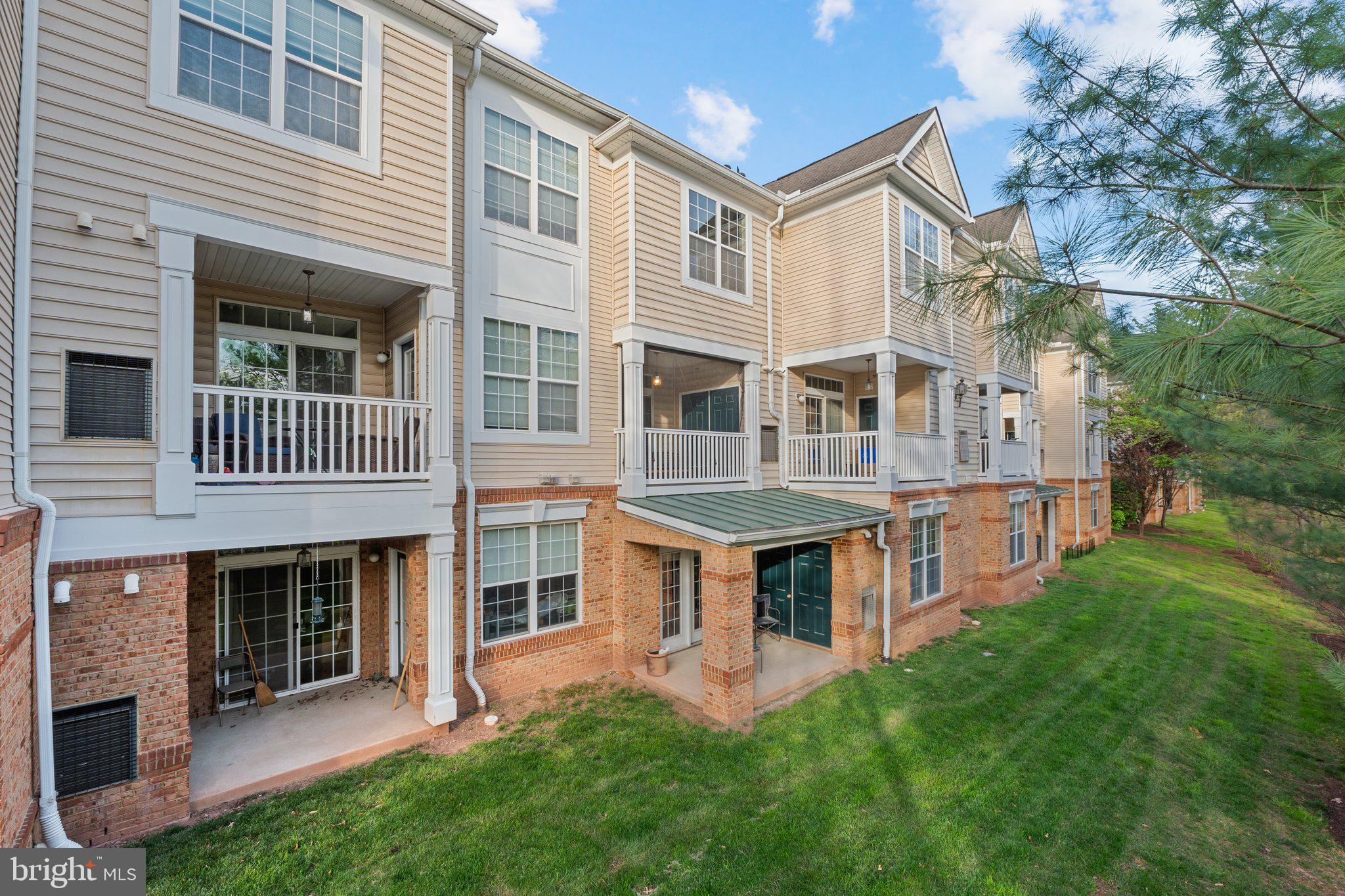 RIDGES AT BELMONT - Residential Lease