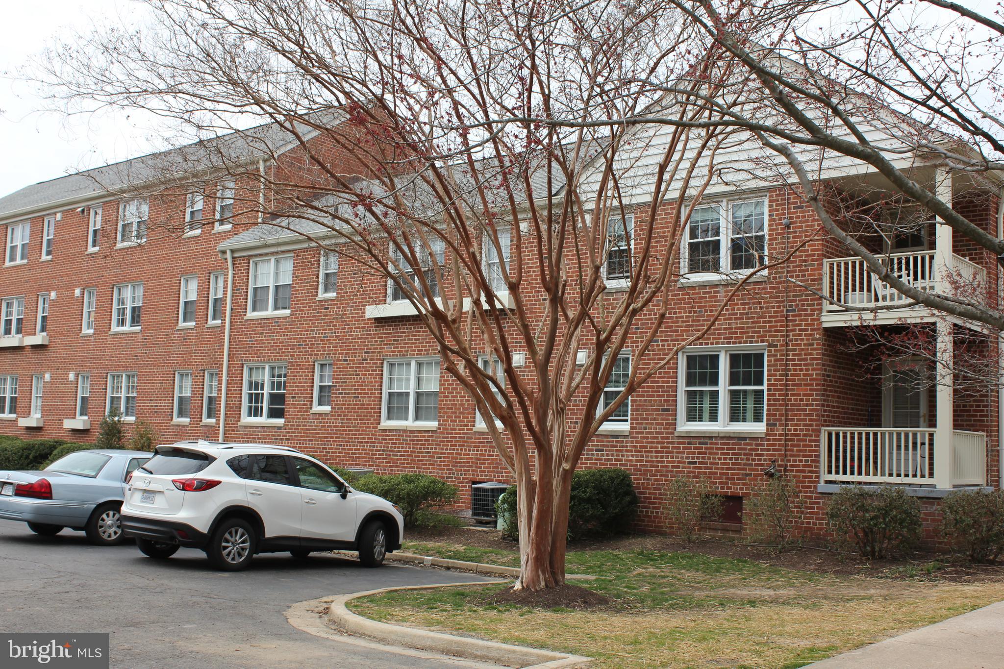 BELLE VIEW CONDOMINIUMS - Residential Lease