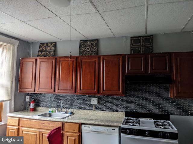 ARBUTUS - Residential Lease