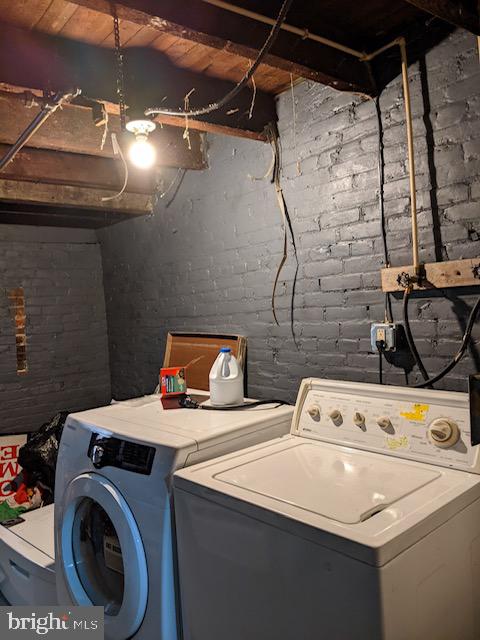 ARBUTUS - Residential Lease