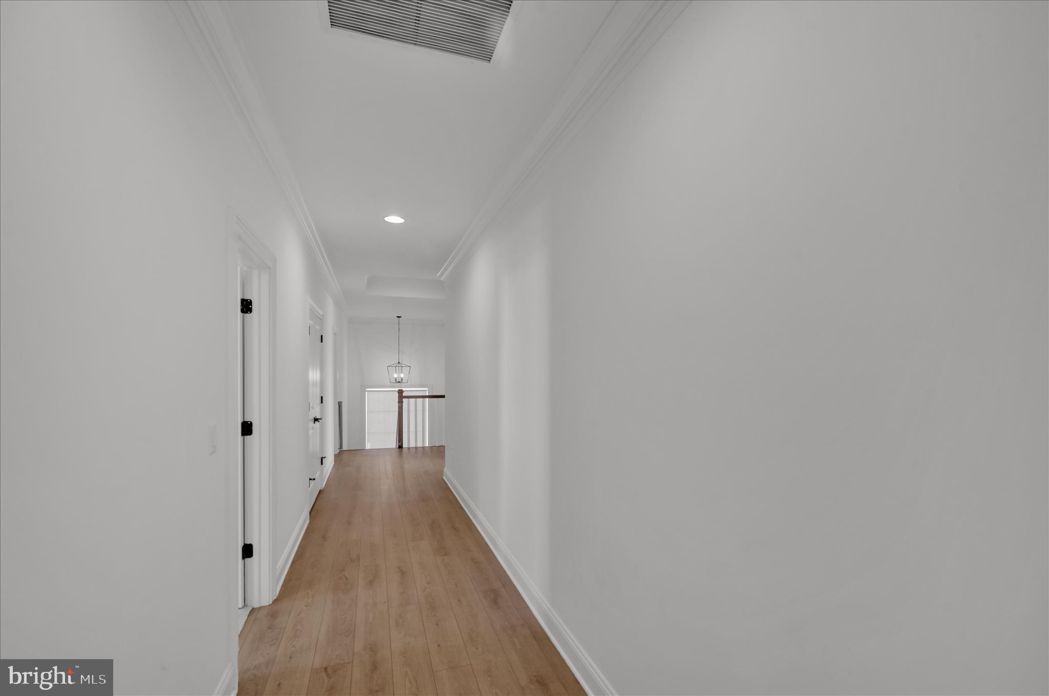 ESSEX COURT - Residential