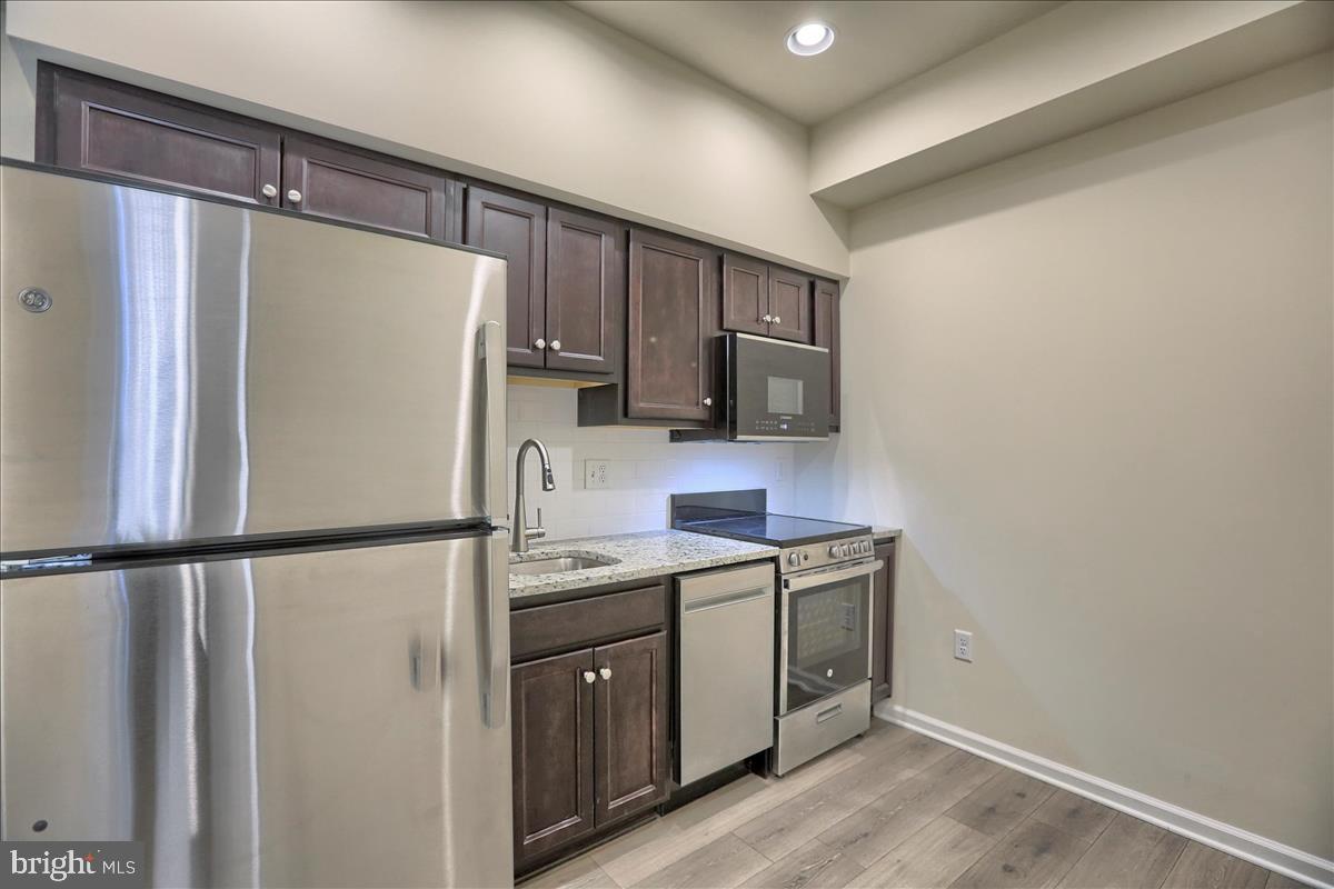 HIGH POINTE IN HERSHEY - Residential Lease