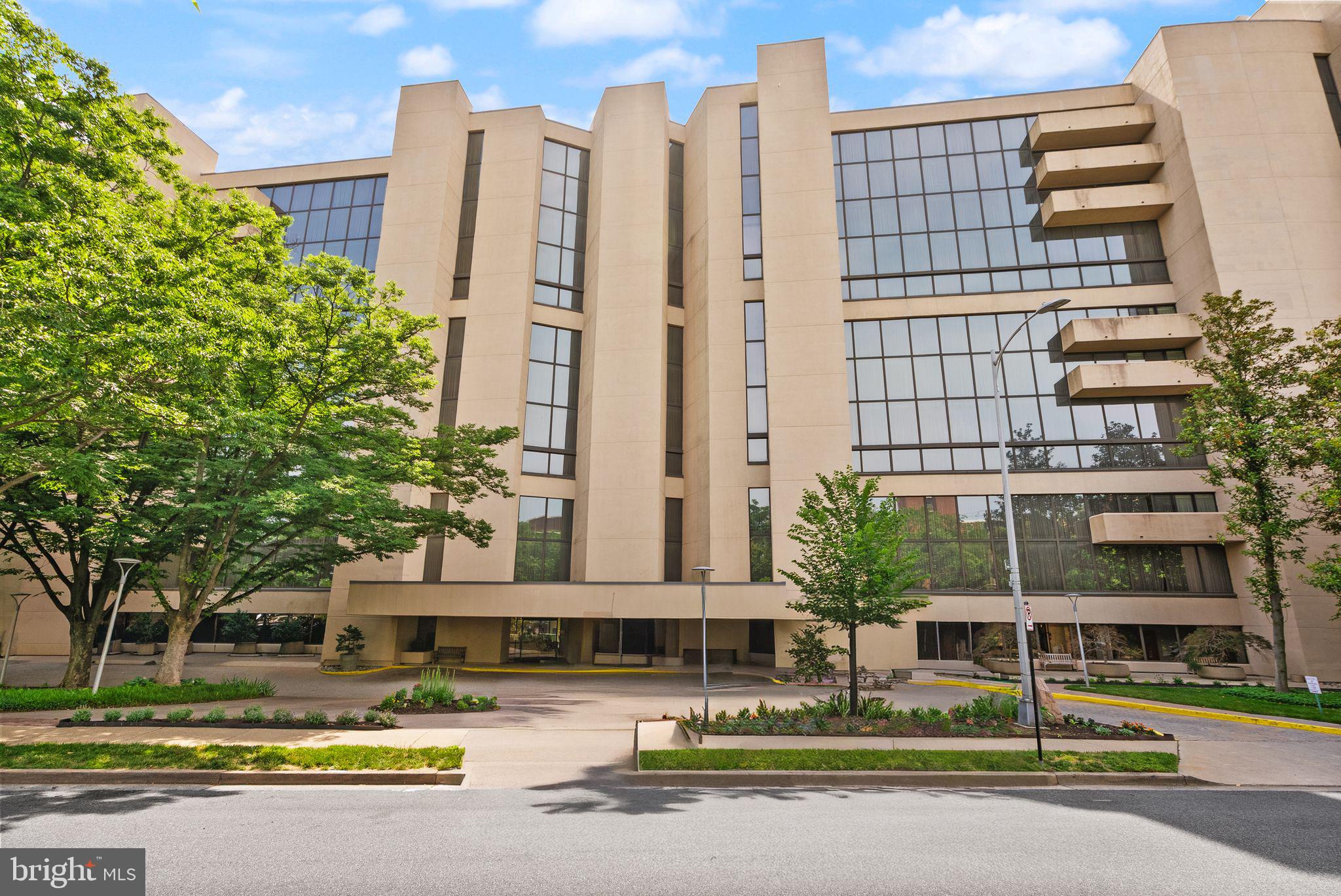 1101 S ARLINGTON RIDGE ROAD 608