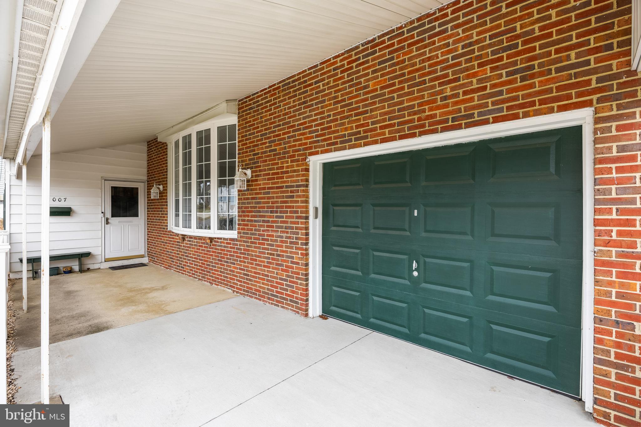 KINGSTON - Residential