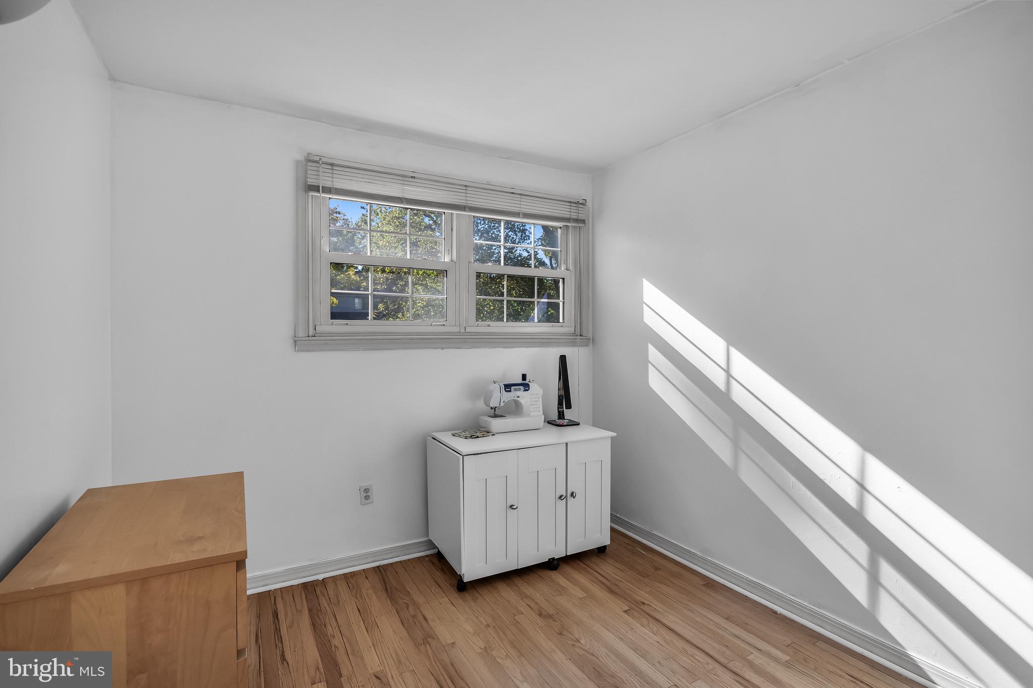 KINGSTON - Residential