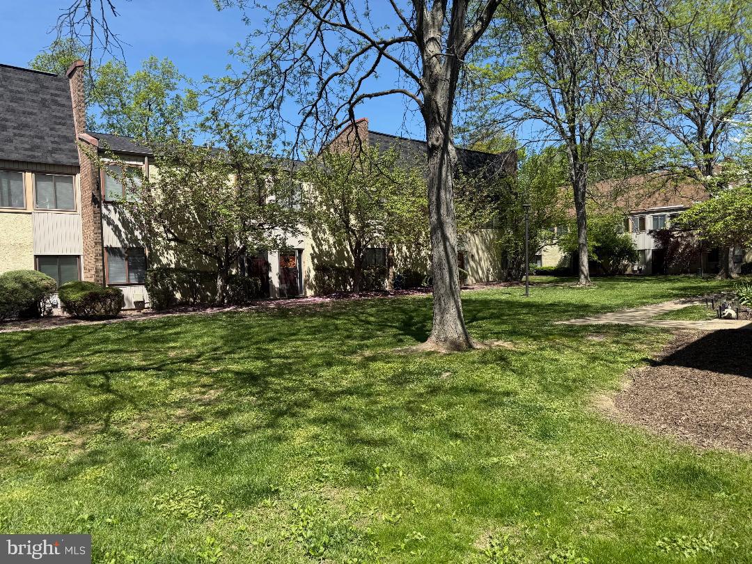 COVENTRY GREEN - Residential Lease