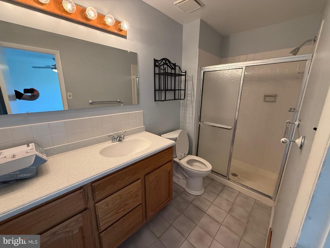 COVENTRY GREEN - Residential Lease