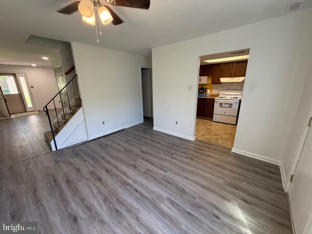 COVENTRY GREEN - Residential Lease