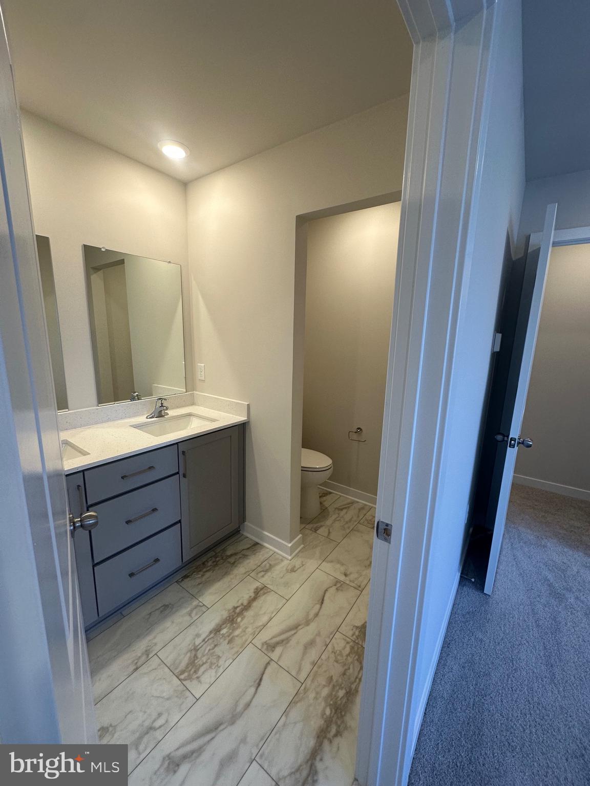 RIVER POINTE - Residential Lease