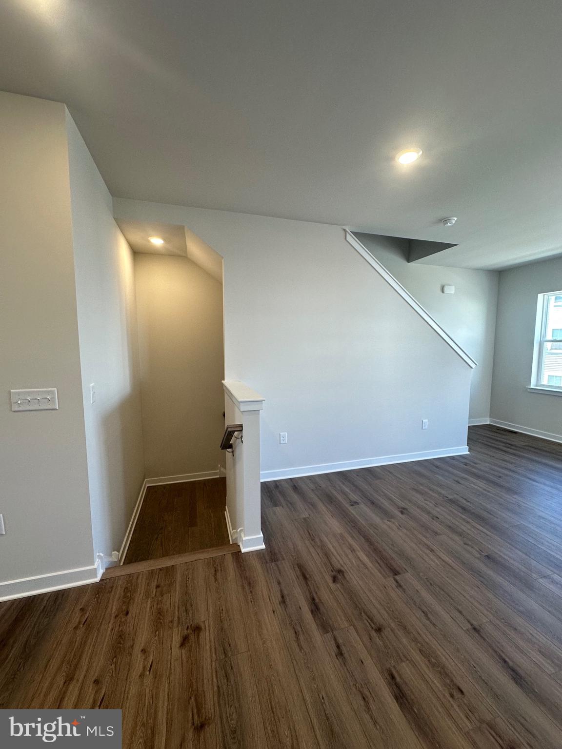 RIVER POINTE - Residential Lease